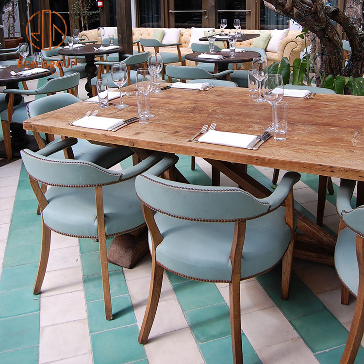 Modern American Wooden Table Restaurant Customization Cafe Coffee Shop  Restaurant Furniture Table and Chair Set