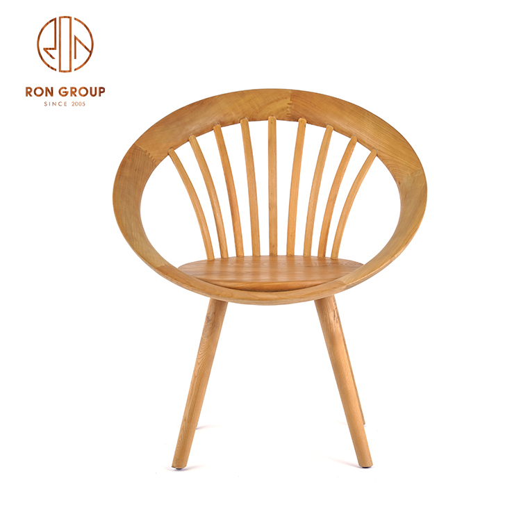Hot Selling Elegant Modern Fashion Restaurant Chairs Durable Solid Ash Wood Commercially Popular for Villas and Outdoor Use